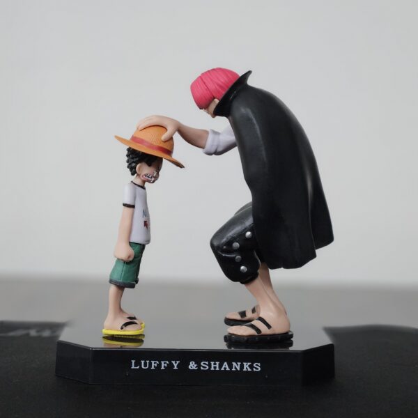 luffy and shanks anime figure