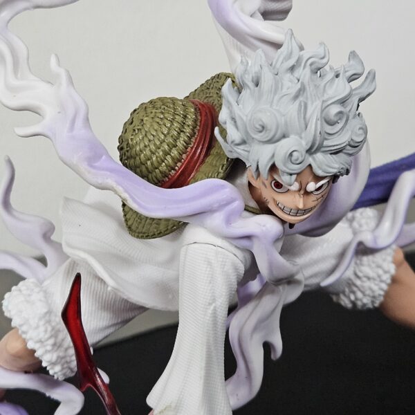 Elasticity Luffy Gear 5 Action Figure (20 cm) - Image 3