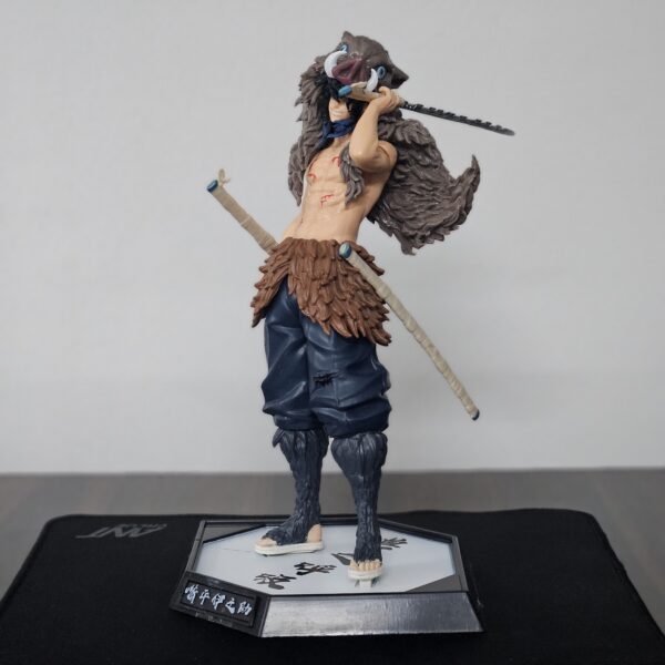 Inosuke Hashibira 30 cm Figure with Dual Nichirin Swords - Image 3