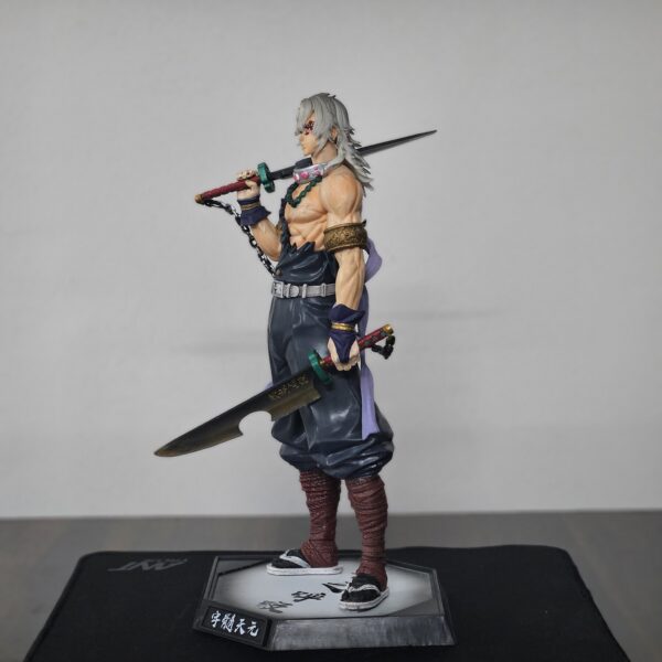 Tengen Uzui 30 cm Figure  from Demon Slayer - Image 3